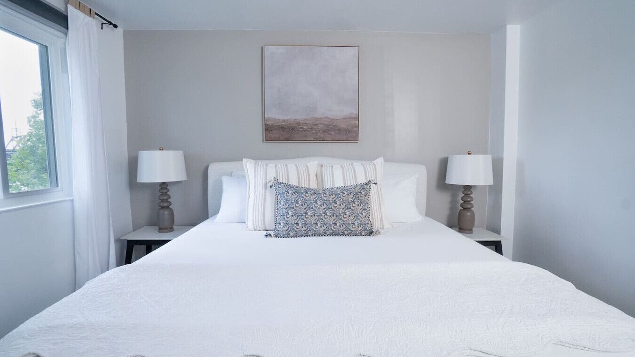 Photo of Bedroom in North Capitol