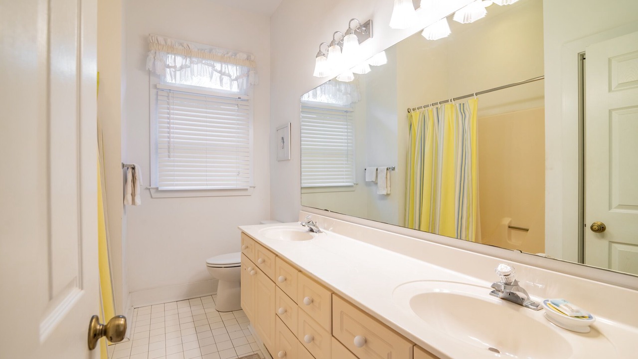 Photo of Bathroom in Litchfield by the Sea