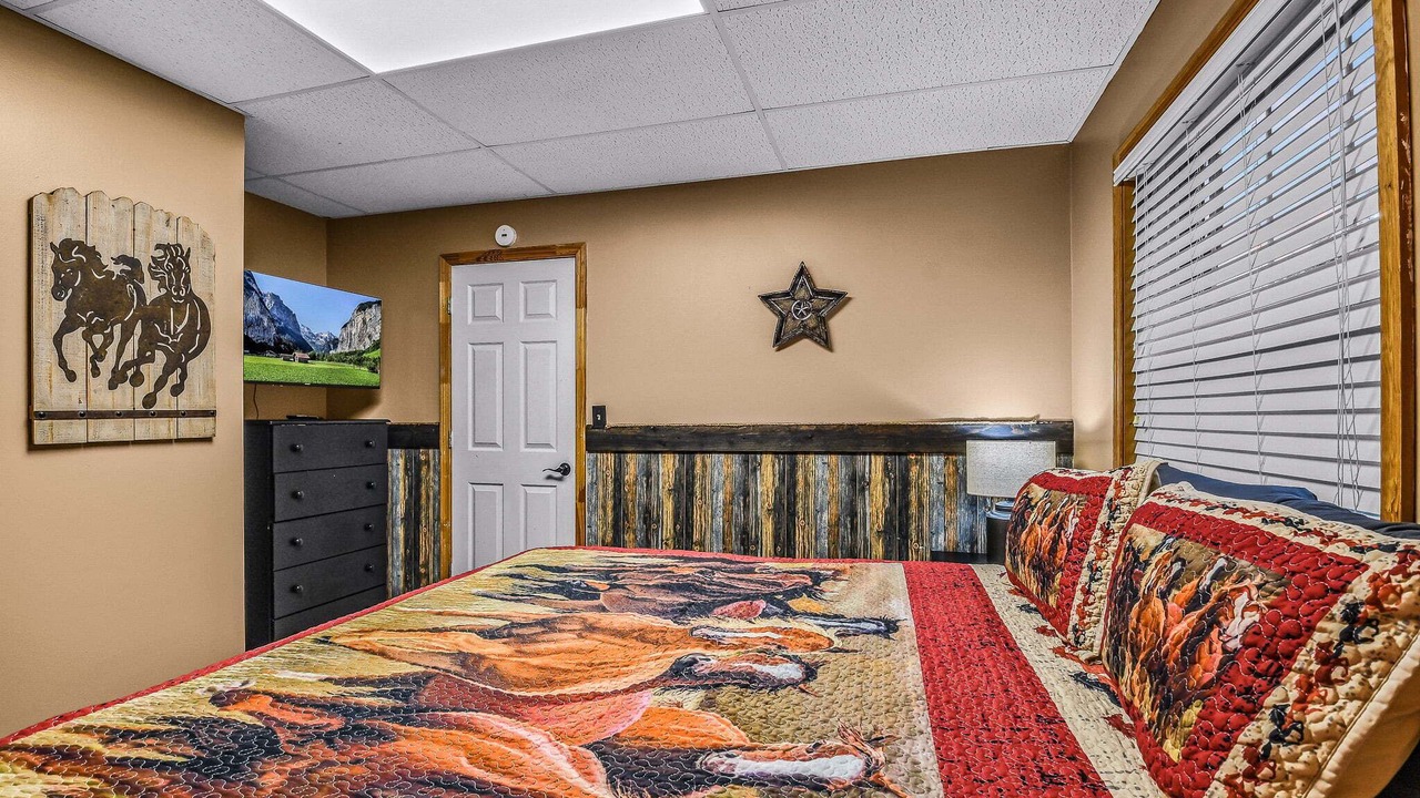 Photo of Bedroom in Chalet Village