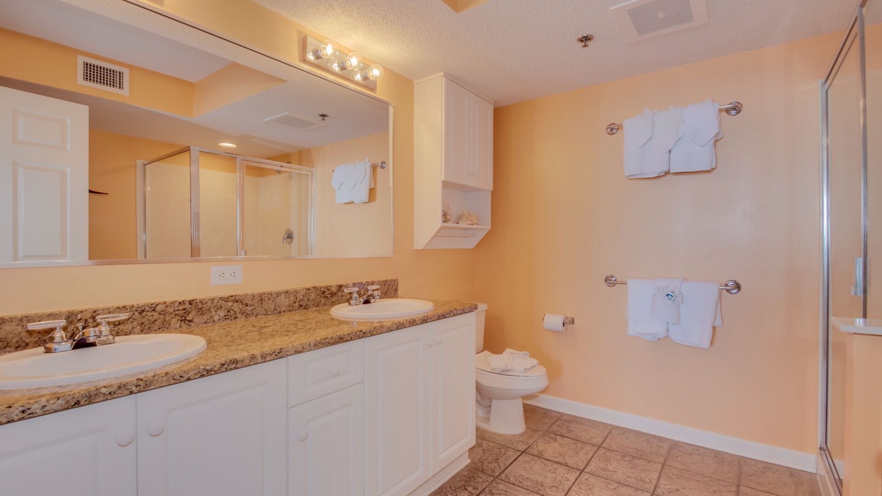 Photo of Bathroom in Crescent Beach