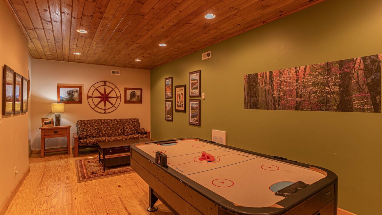Photo of Bedroom in Seven Devils