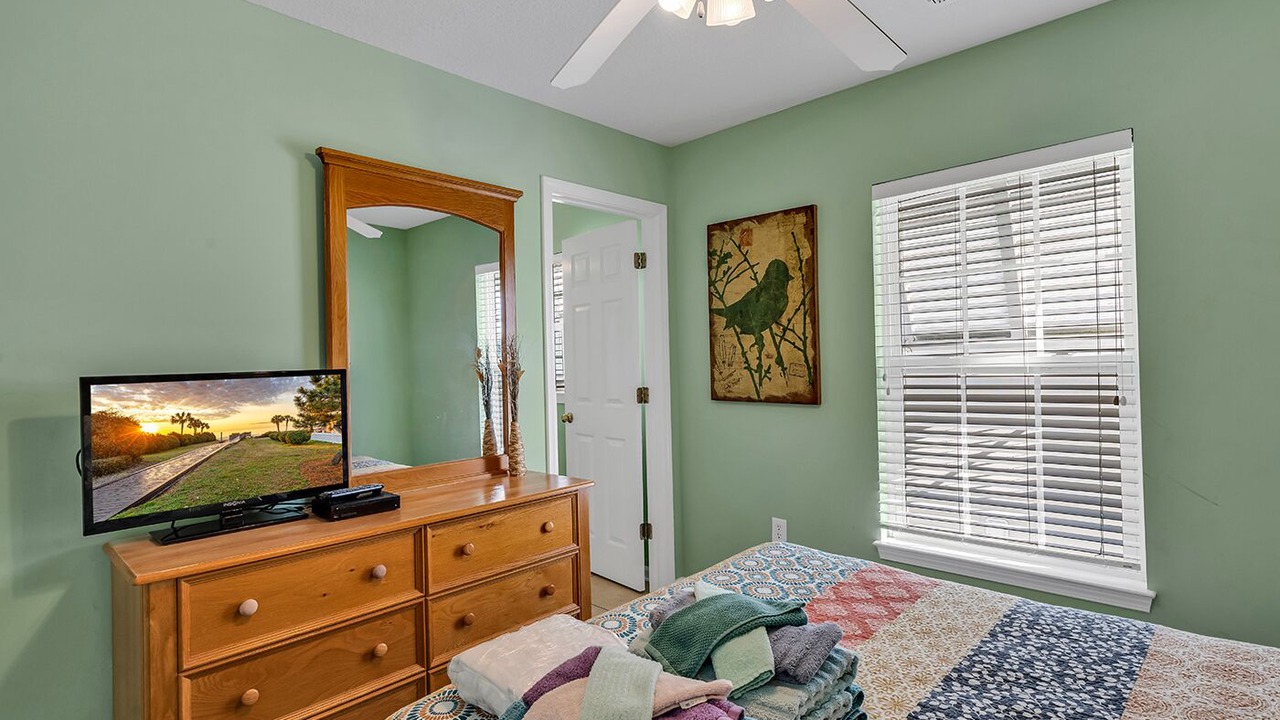 Photo of Bedroom in Surfside Beach
