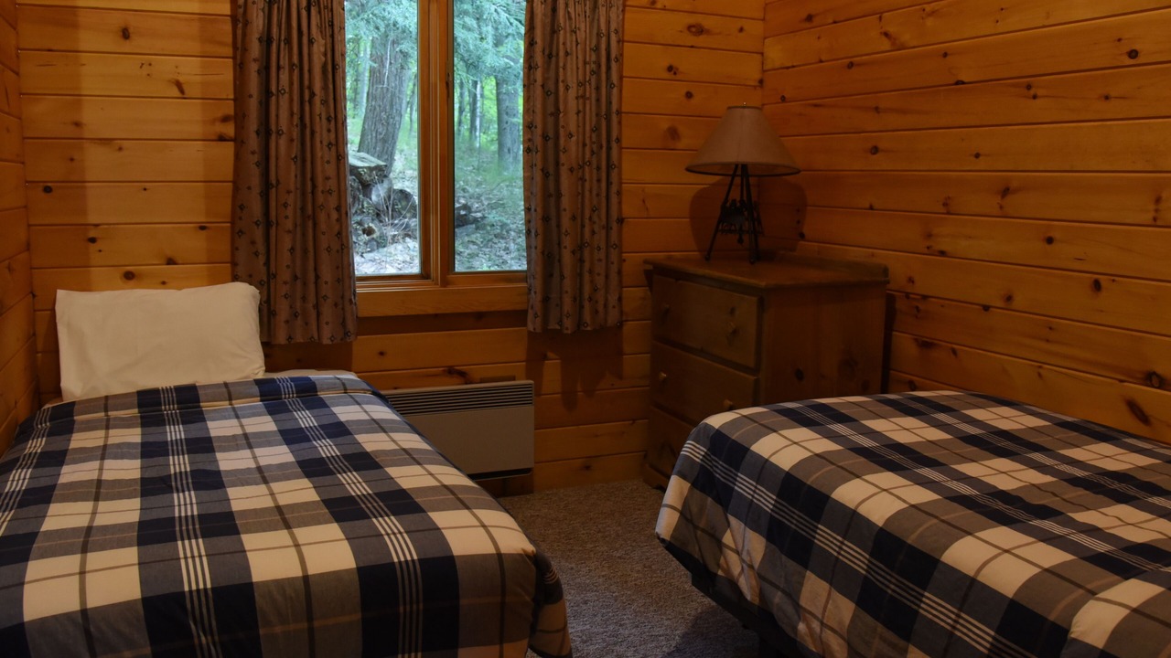 Photo of Bedroom in Muskoka Lakes