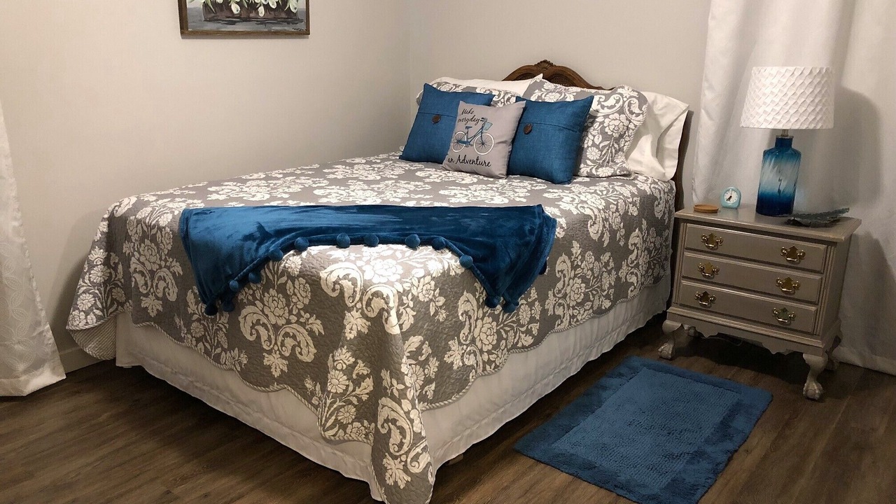 Photo of Bedroom in Arden