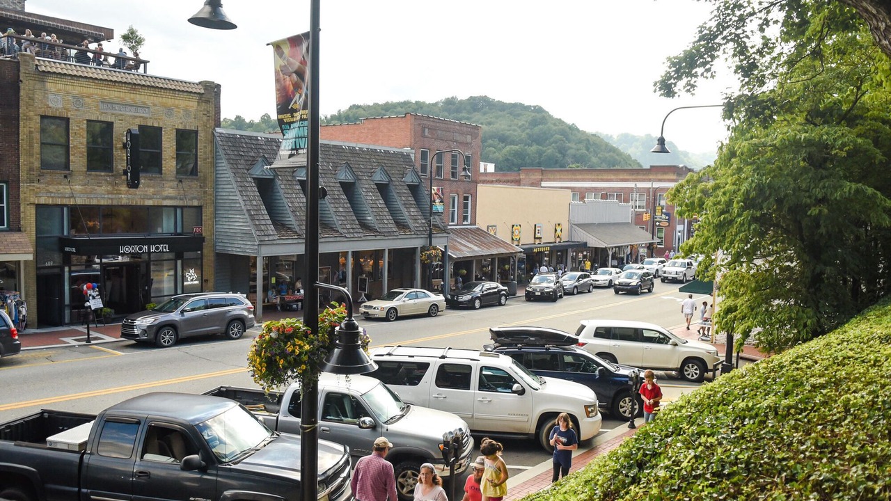 Photo of Others in Boone
