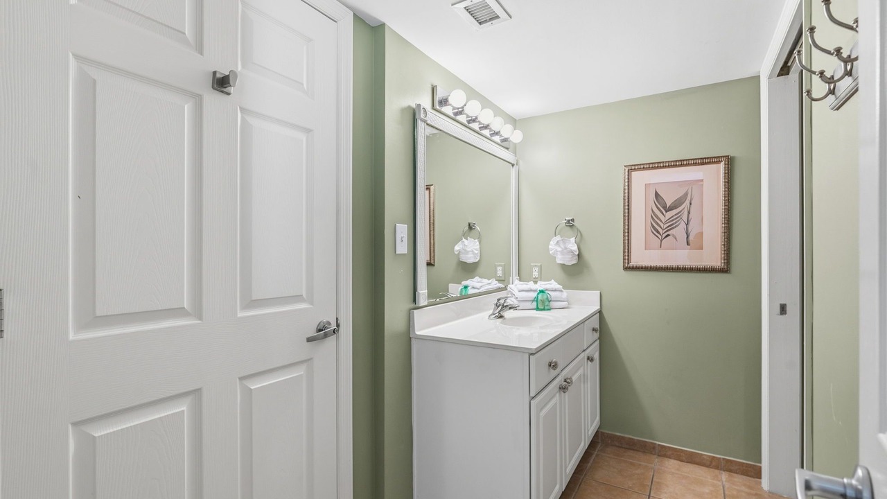 Photo of Bathroom in Crescent Beach