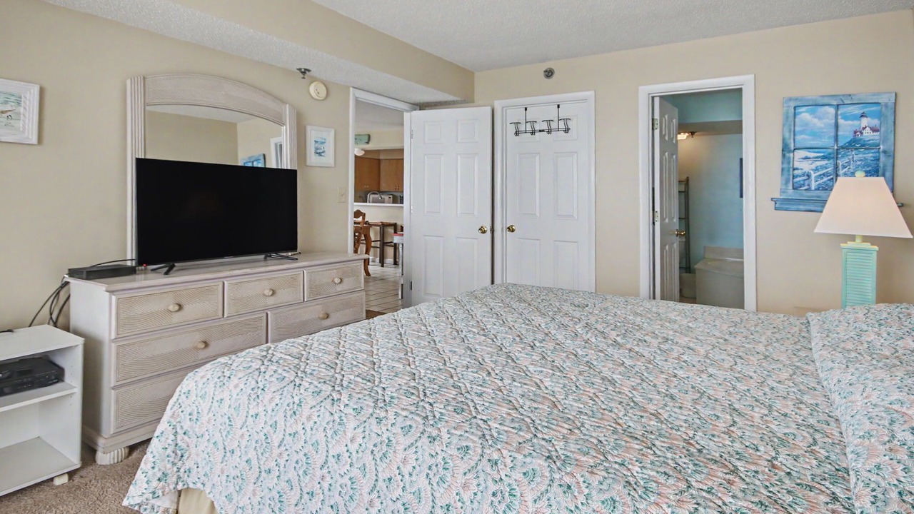 Photo of Bedroom in Windy Hill