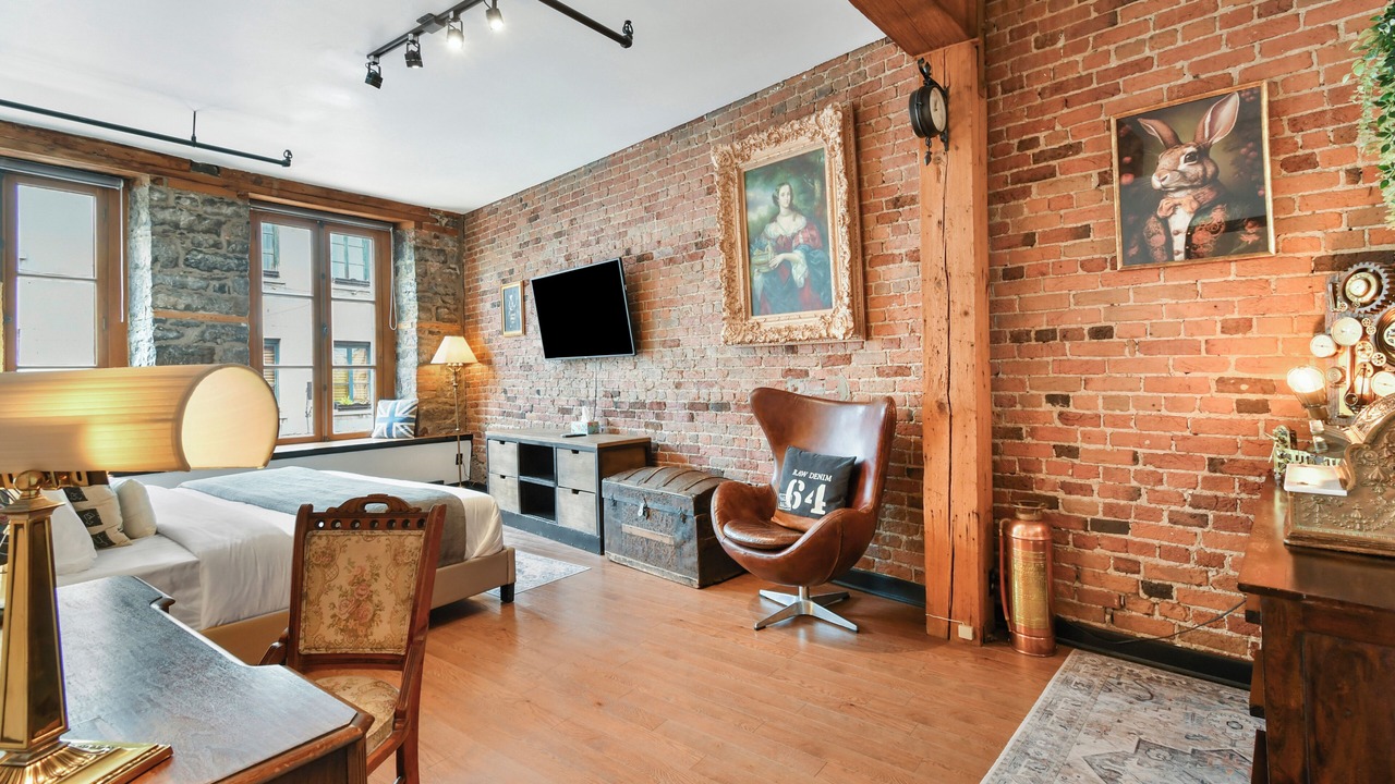 Photo of Bedroom in Old Montreal