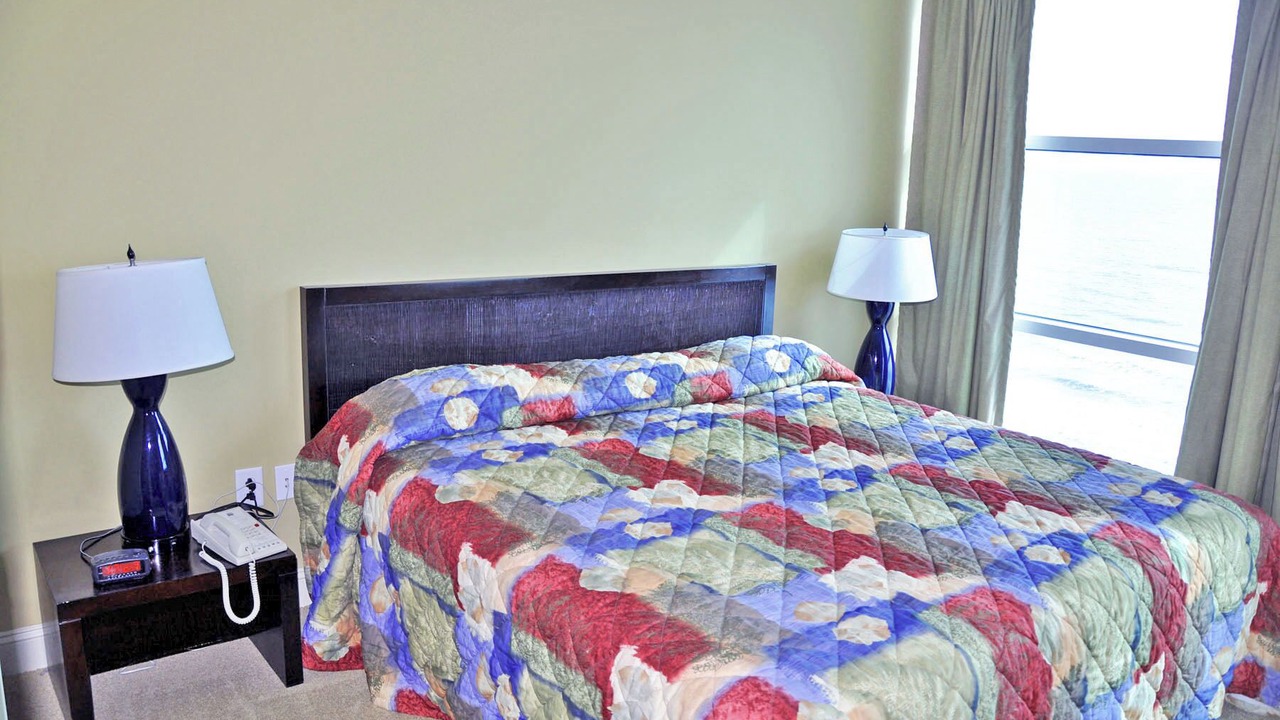 Photo of Bedroom in Crescent Beach