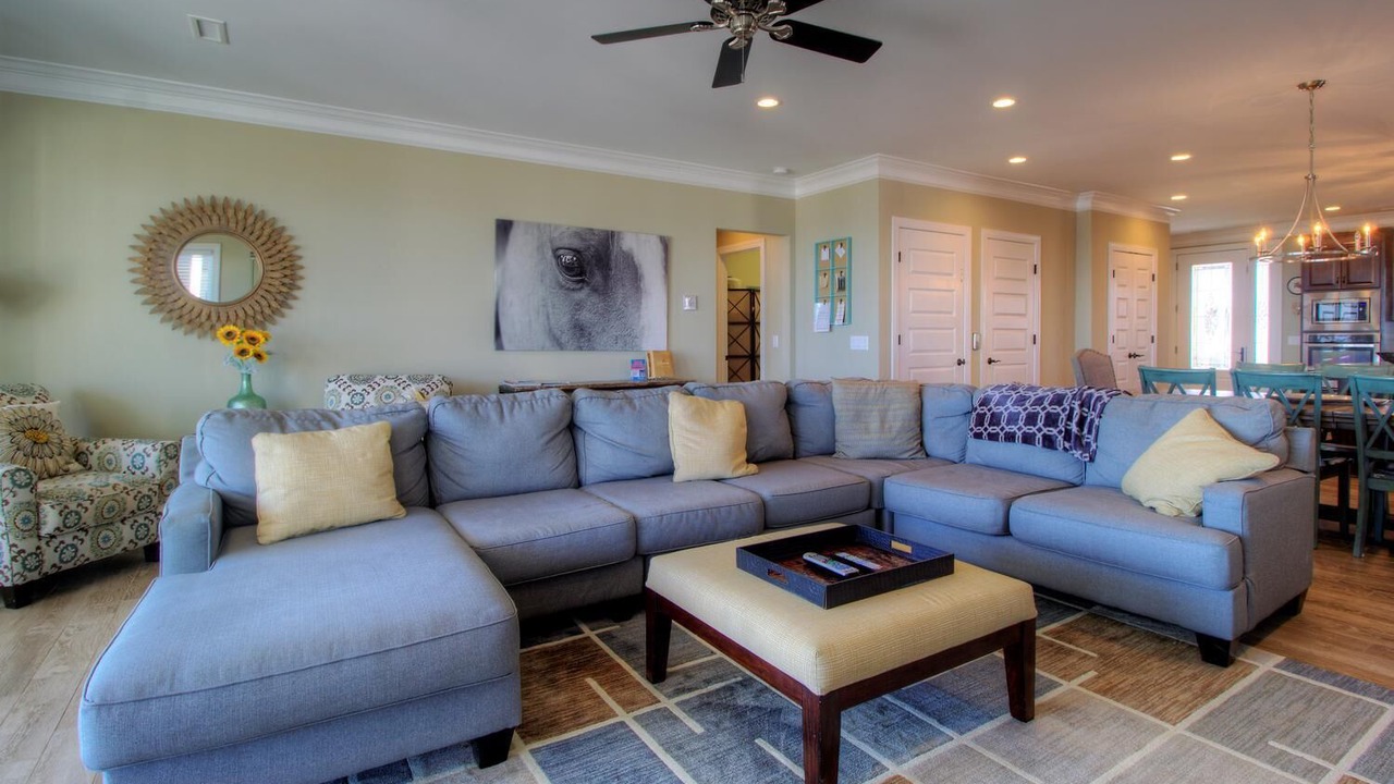 Photo of Livingroom in Wilmington Beach