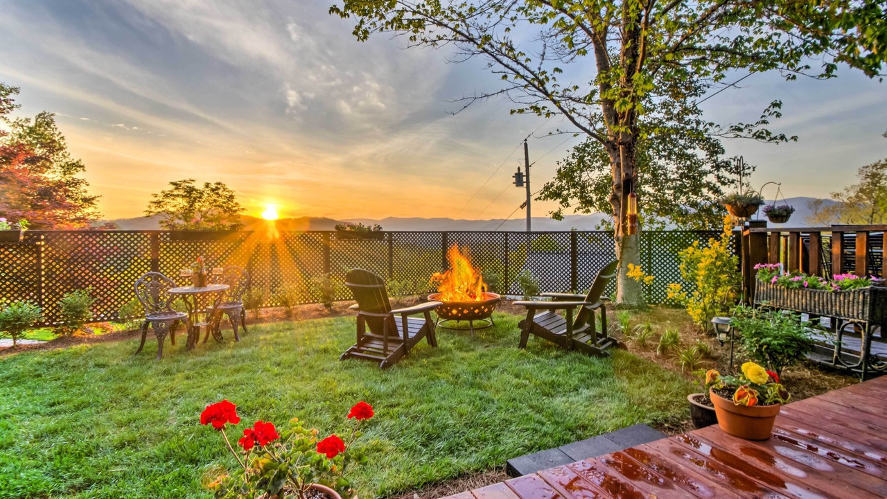 Photo of Patio Balcony in Bryson City