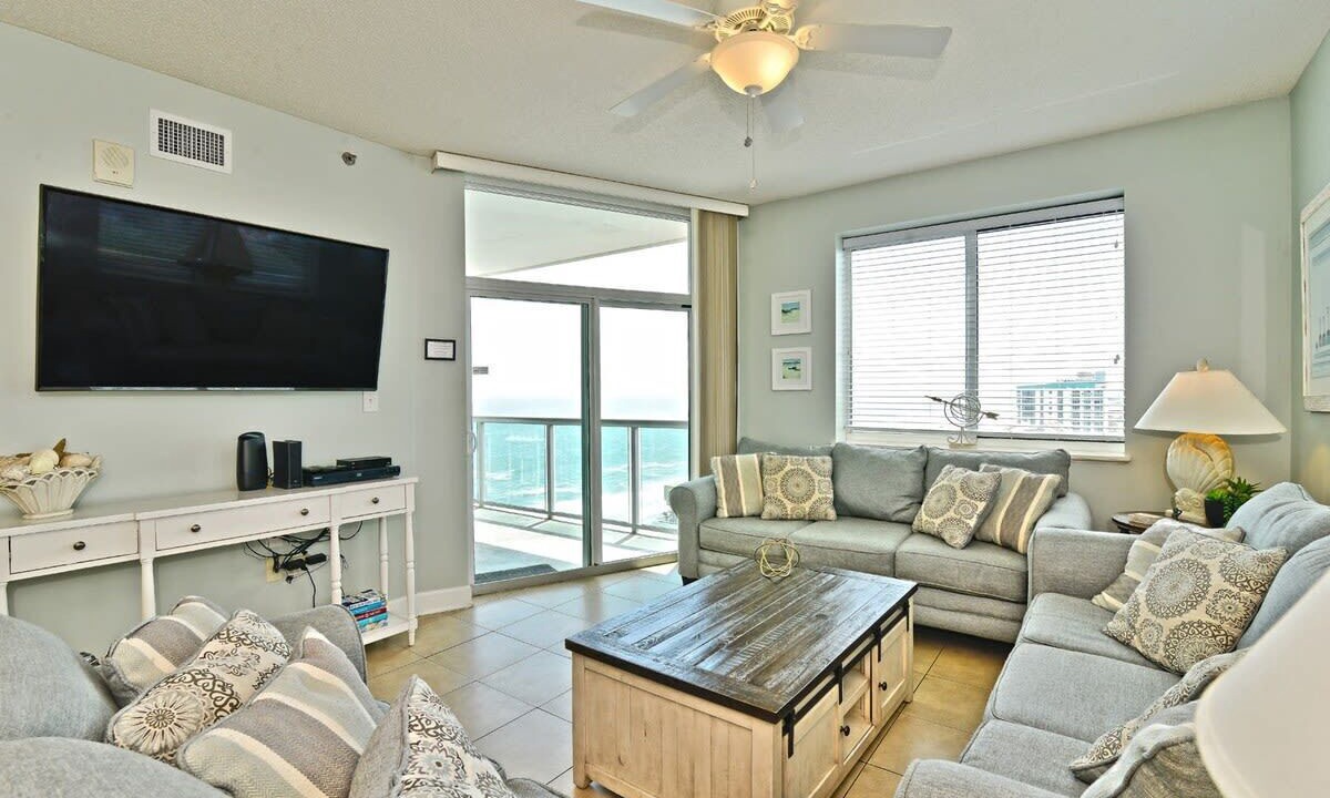 Photo of Livingroom in Crescent Beach