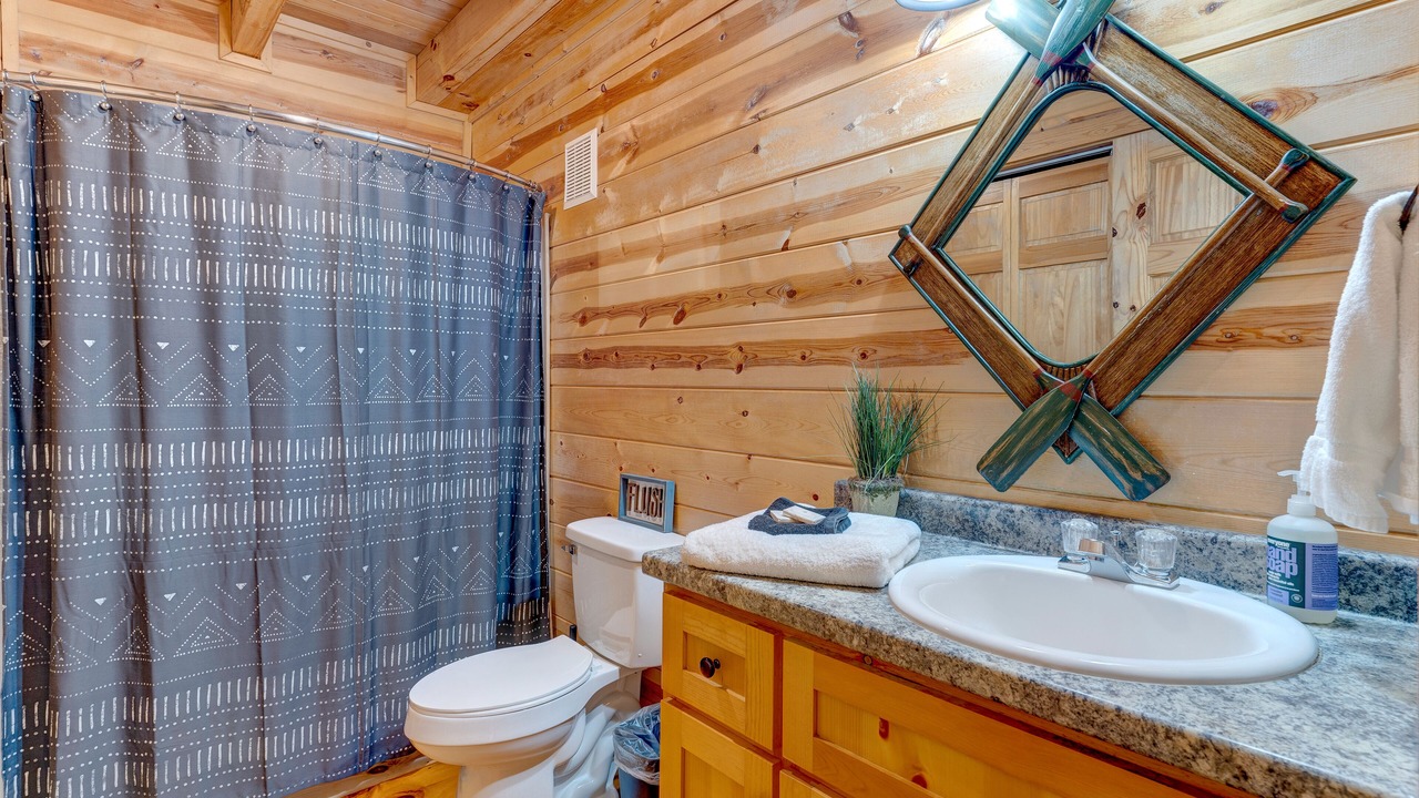 Photo of Bathroom in Ellijay
