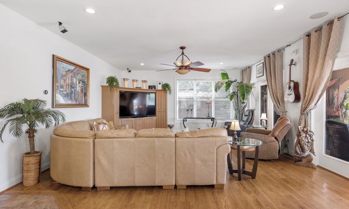 Photo of Livingroom in Mount Juliet