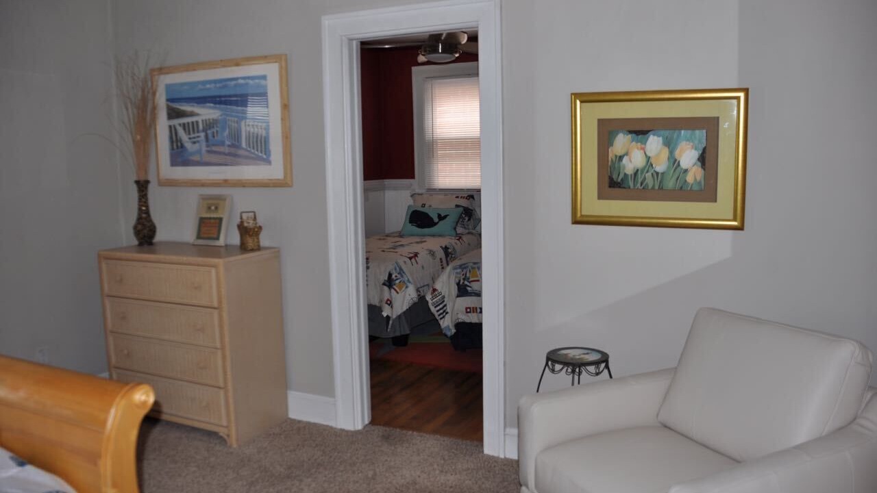 Photo of Bedroom in Willoughby Spit