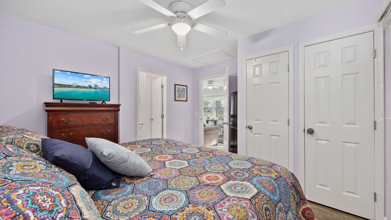 Photo of Bedroom in Surfside Beach