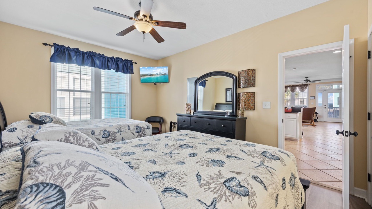 Photo of Bedroom in Surfside Beach