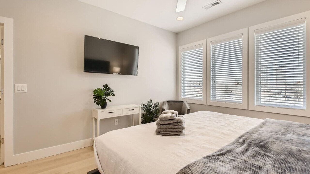 Photo of Bedroom in Downtown Nashville