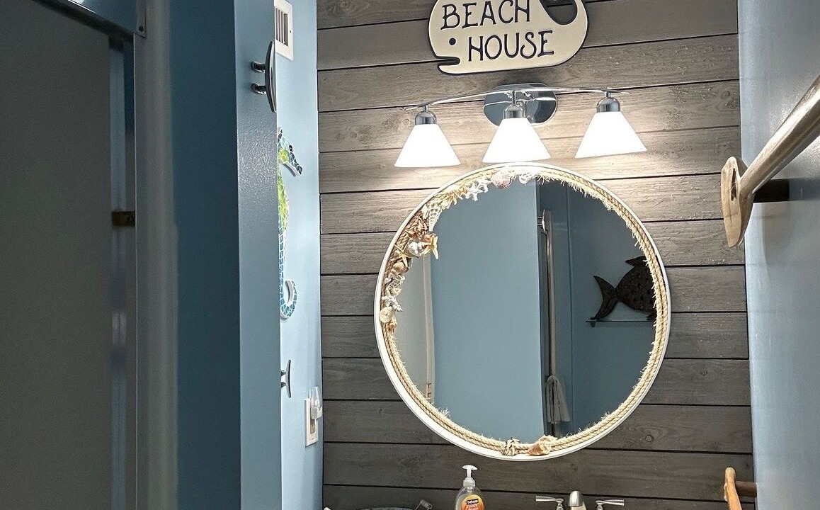 Photo of Bathroom in Crescent Beach