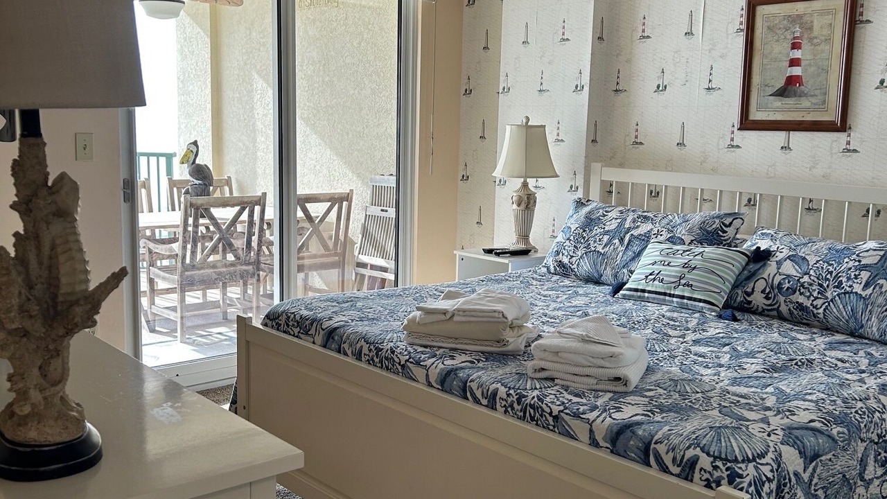Photo of Bedroom in Crescent Beach