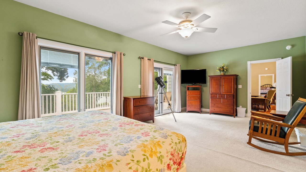 Photo of Bedroom in La Follette
