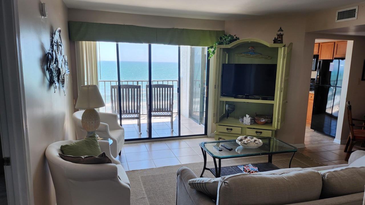 Photo of Livingroom in Cherry Grove Beach