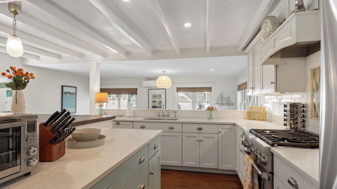 Photo of Kitchen in Loveitts Field