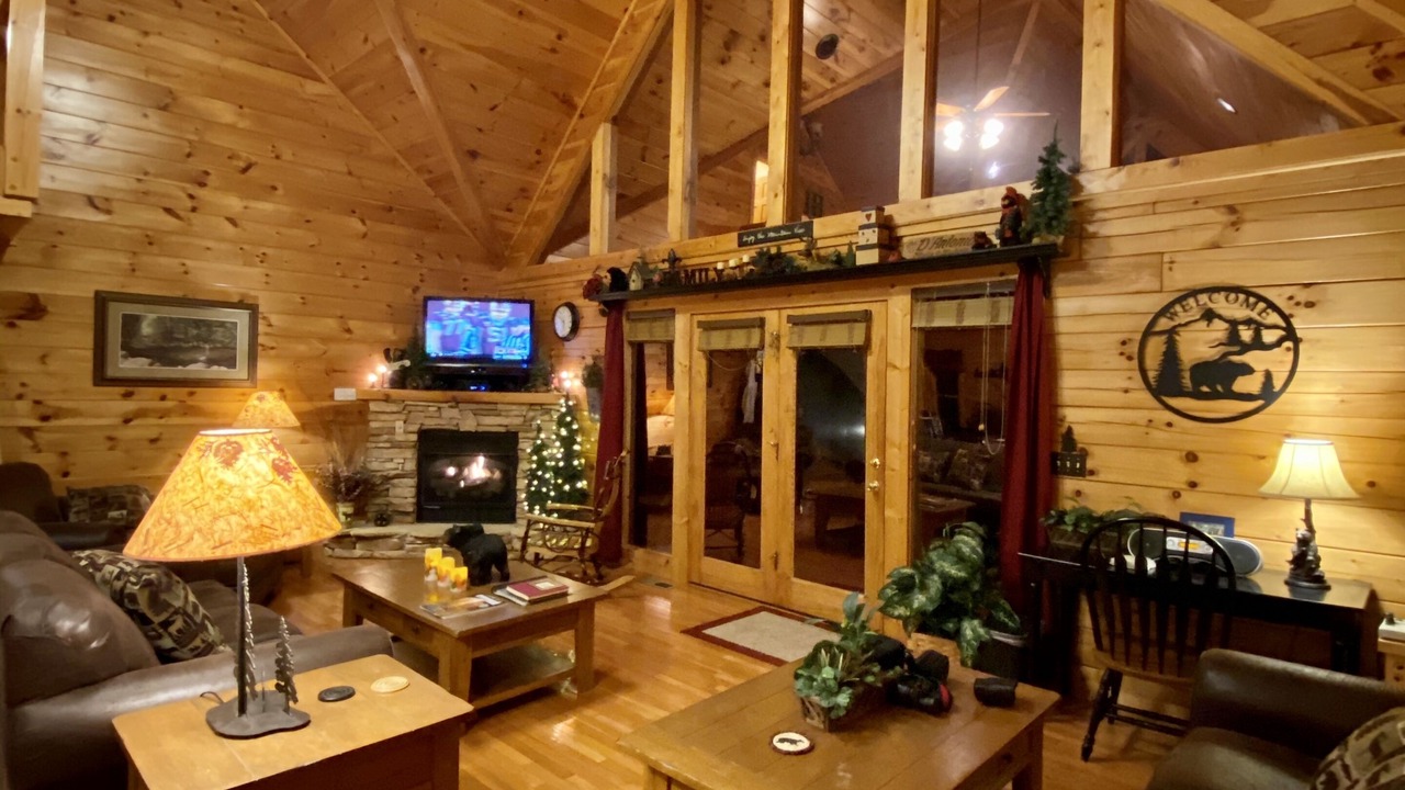 Photo of Livingroom in Black Bear Falls