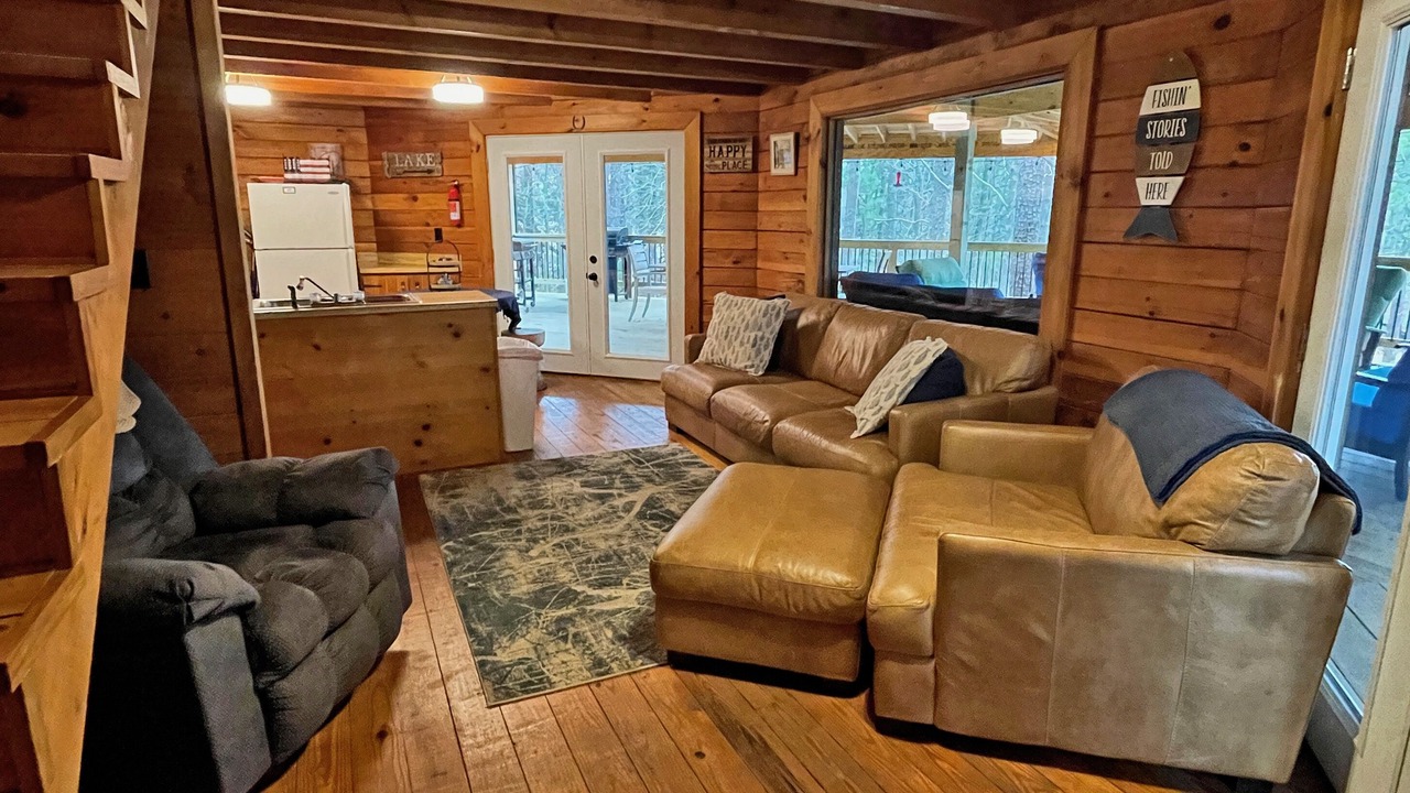Photo of Livingroom in McCormick County