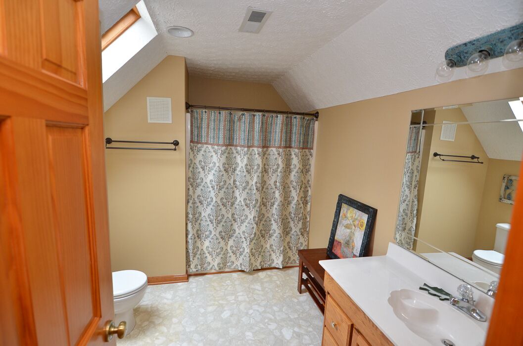 Photo of Bathroom in Scottsville