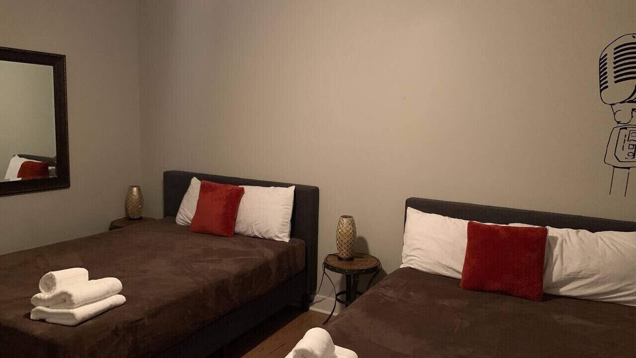 Photo of Bedroom in Inglewood