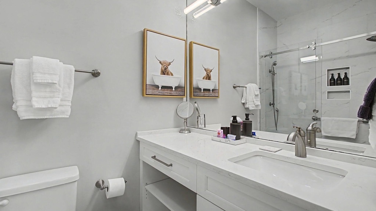 Photo of Bathroom in French Quarter
