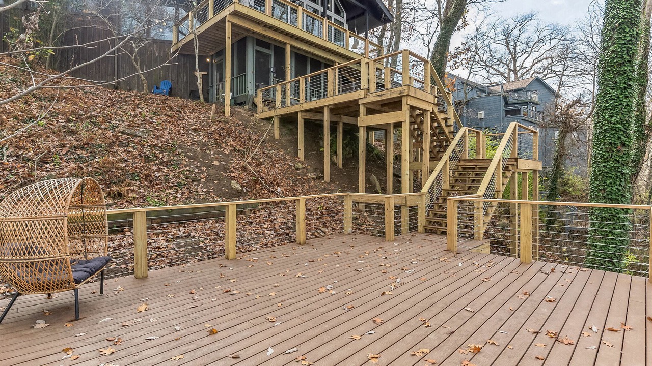 Photo of Patio Balcony in Green Hill