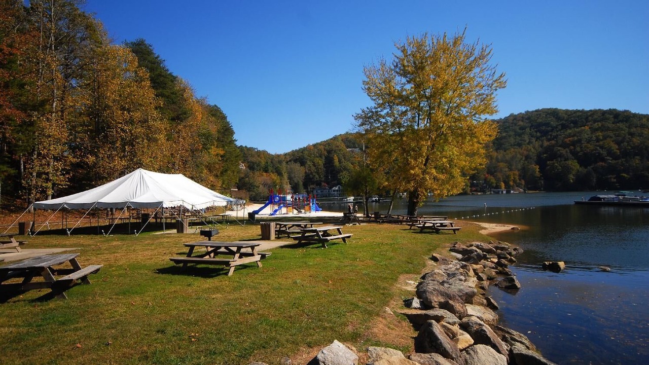 Photo of Outdoor in Lake Lure