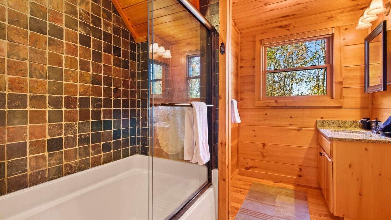 Photo of Bathroom in Lansing