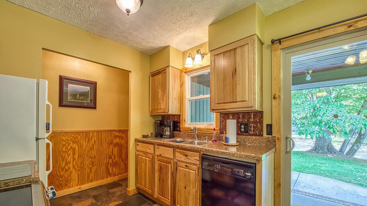 Photo of Kitchen in Maggie Valley