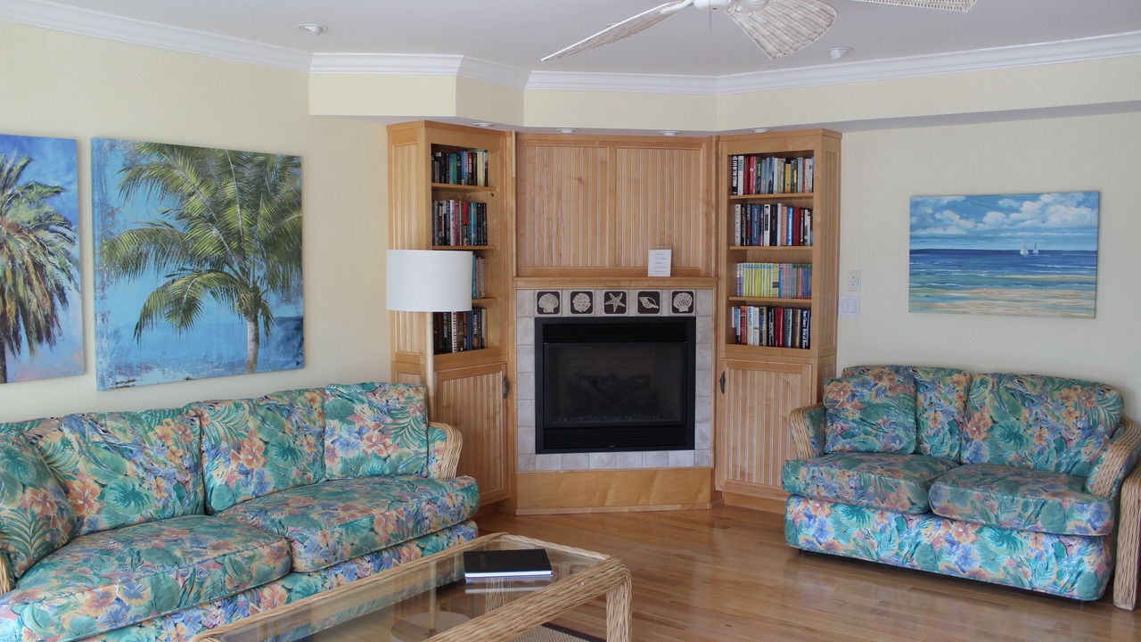 Photo of Livingroom in Northeast Virginia Beach