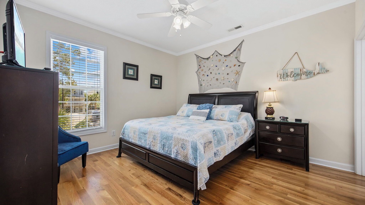 Photo of Bedroom in Surfside Beach