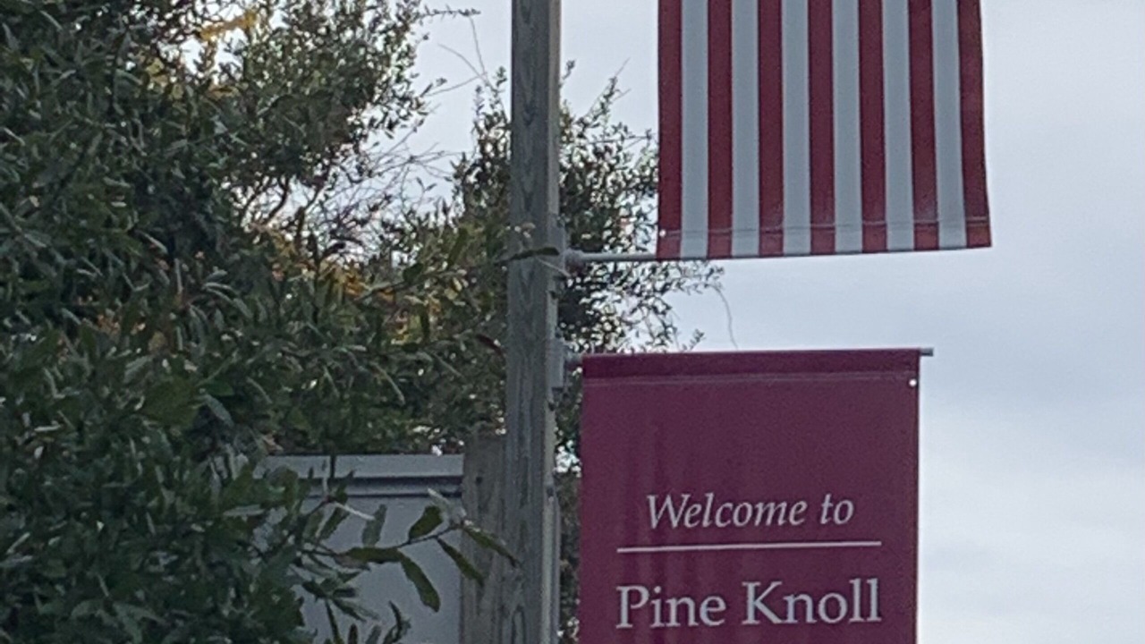 Photo of Others in Pine Knoll Shores