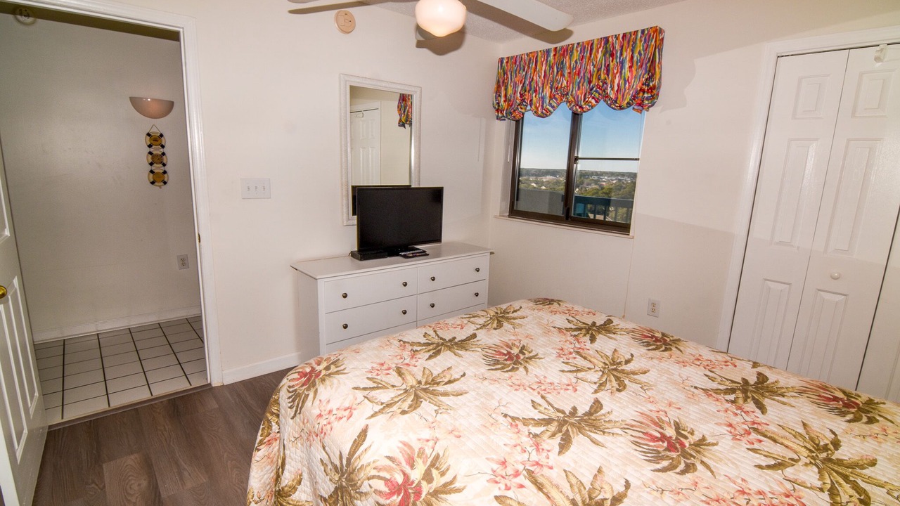 Photo of Bedroom in Ocean Drive