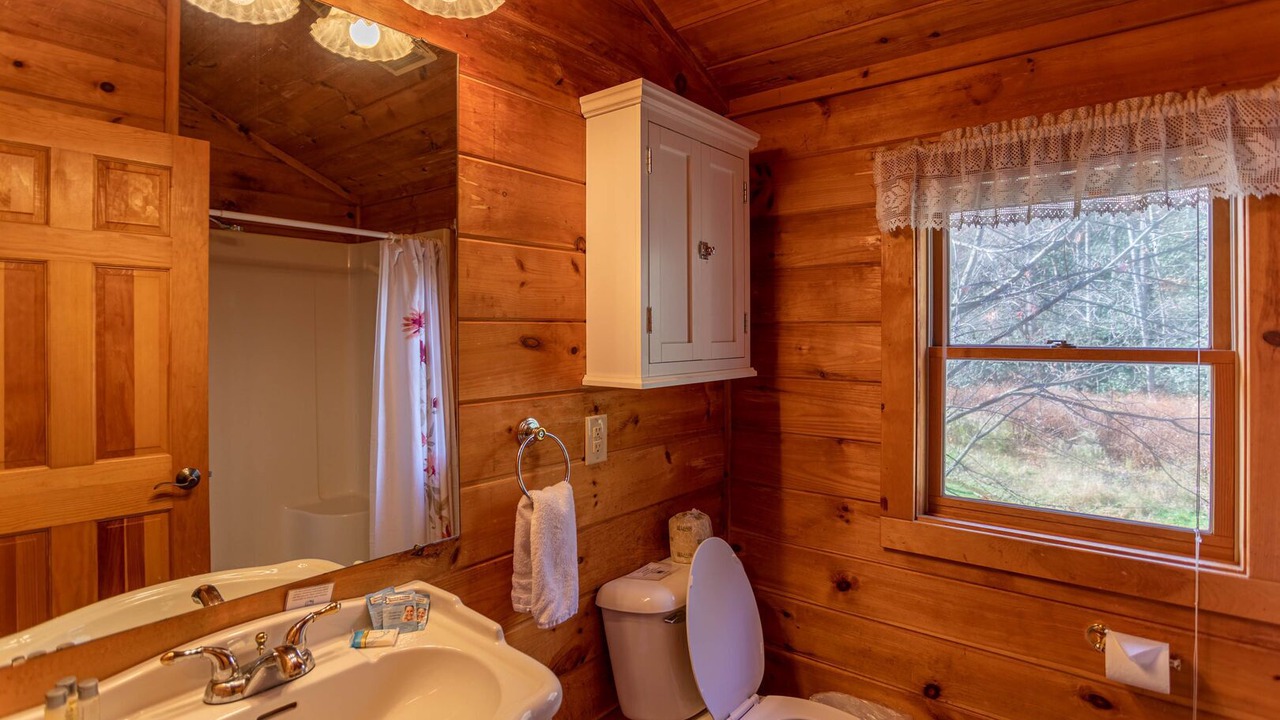 Photo of Bathroom in Boone