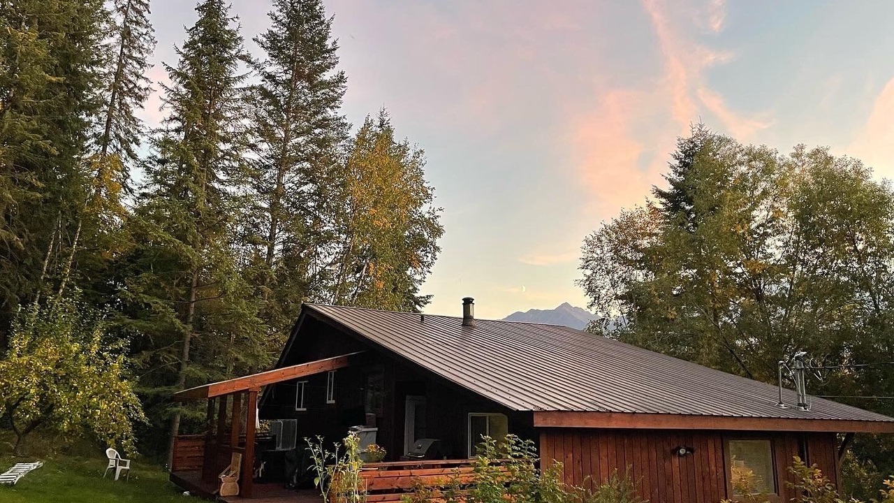 Photo of Outdoor in Golden