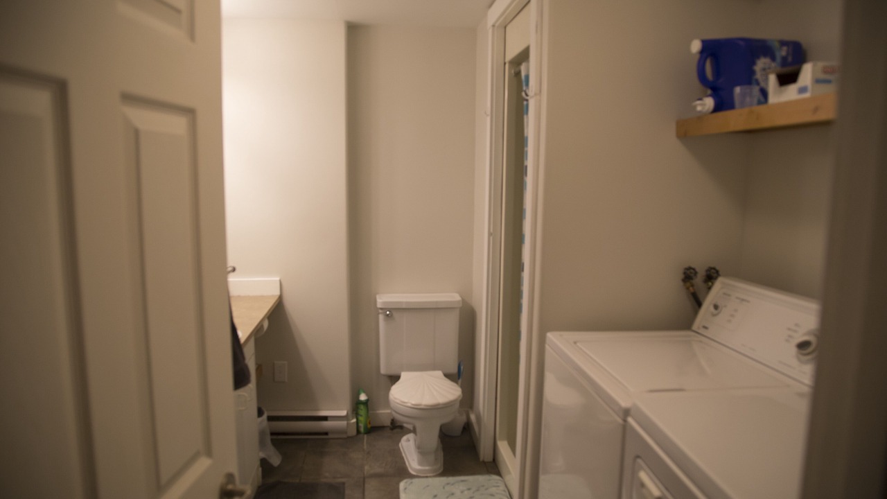 Photo of Bathroom in Golden