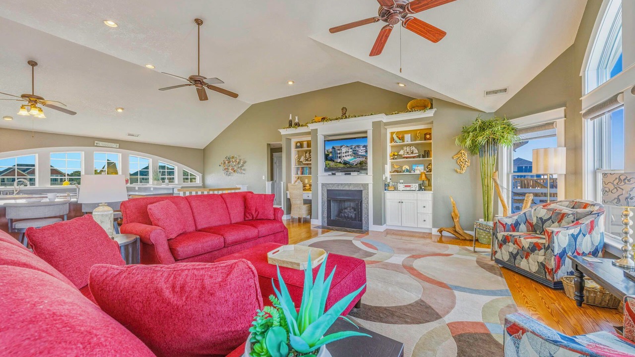 Photo of Livingroom in Wind Over Waves