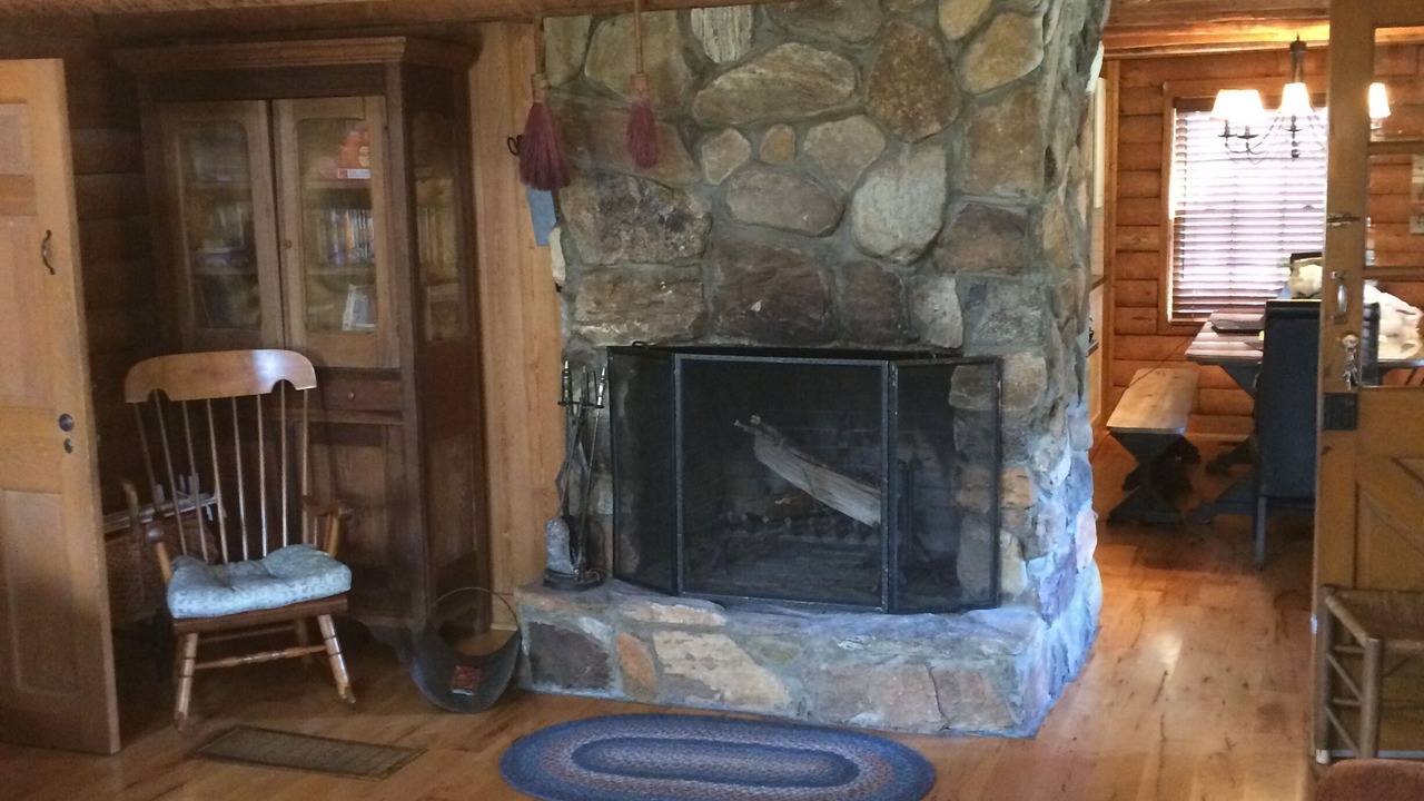 Photo of Livingroom in West Union