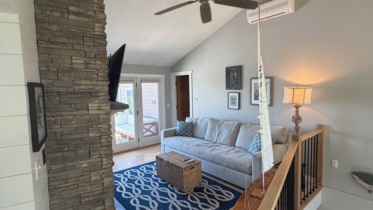 Photo of Livingroom in Cape Neddick