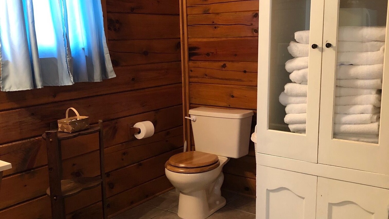 Photo of Bathroom in Crumpler