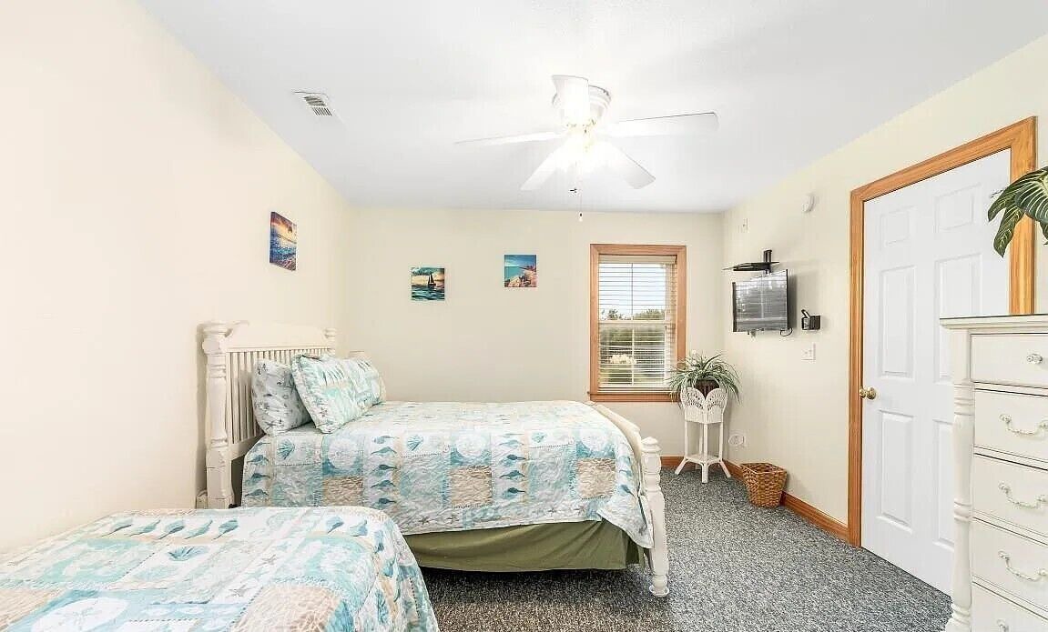 Photo of Bedroom in Hatteras
