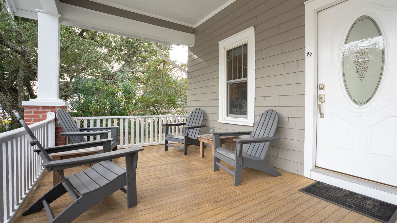 Photo of Patio Balcony in Ocracoke