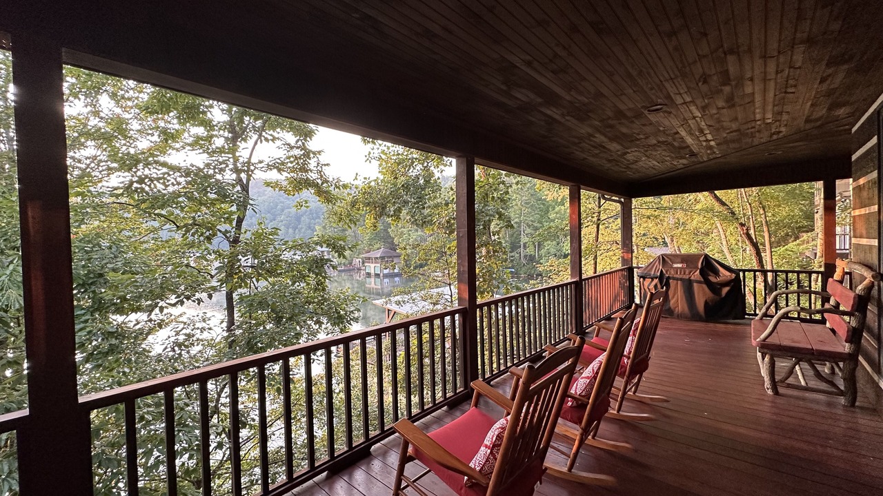 Photo of Outdoor in Lakemont